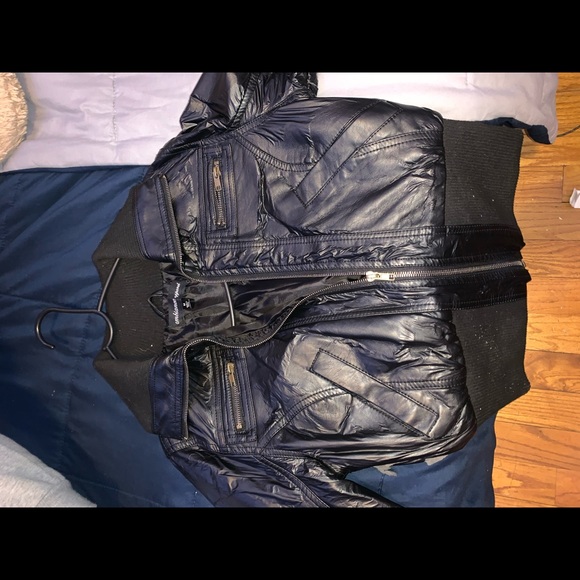 cropped leather jacket - Picture 3 of 4